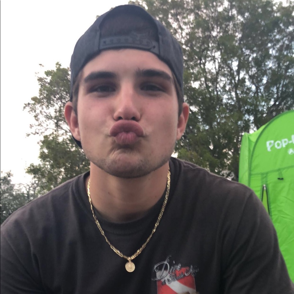 Meet your Posher, Austin